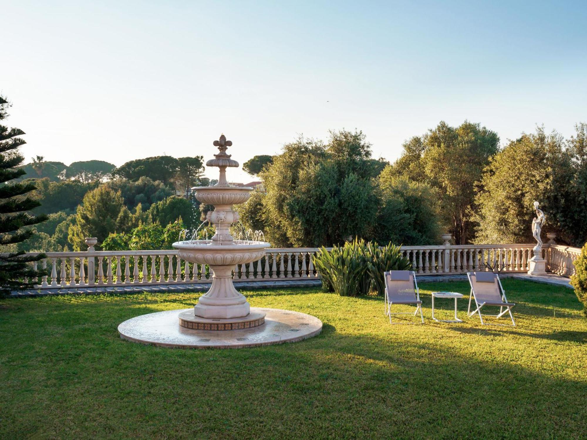 Vila Gira Sole Fontane Bianche Exteriér fotografie